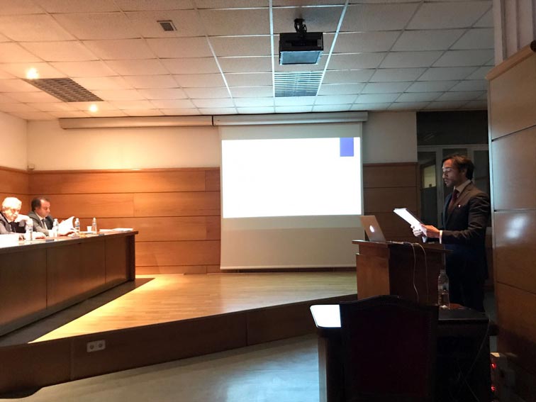 Dr. Ortiz-Vigón de PerioCentrum Bilbao obtiene sobresaliente Cum Laude en su tesis doctoral