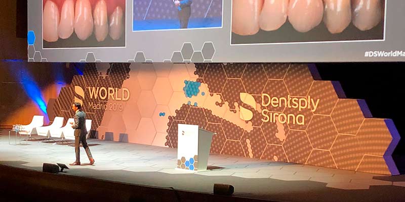 Periocentrum en el “dentsplay sirona world symposium”